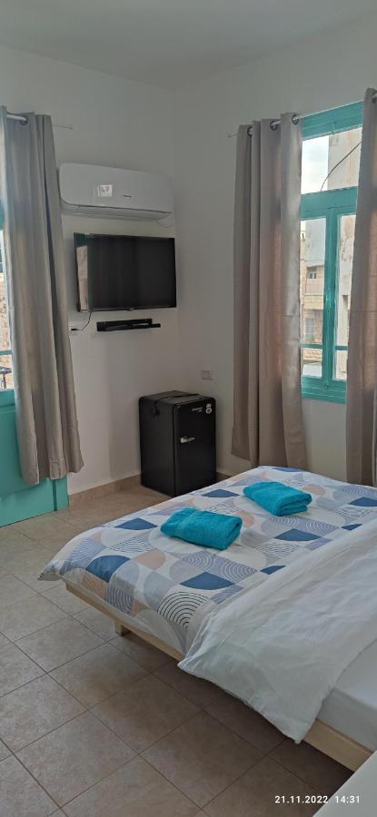 Apartments Comfy - For A Quiet Family Holiday Хайфа Экстерьер фото